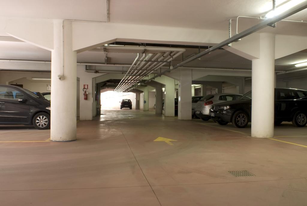 Casa Temporanea Aparthotel Bologna Ngoại thất bức ảnh