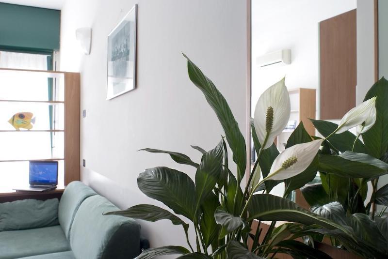 Casa Temporanea Aparthotel Bologna Ngoại thất bức ảnh